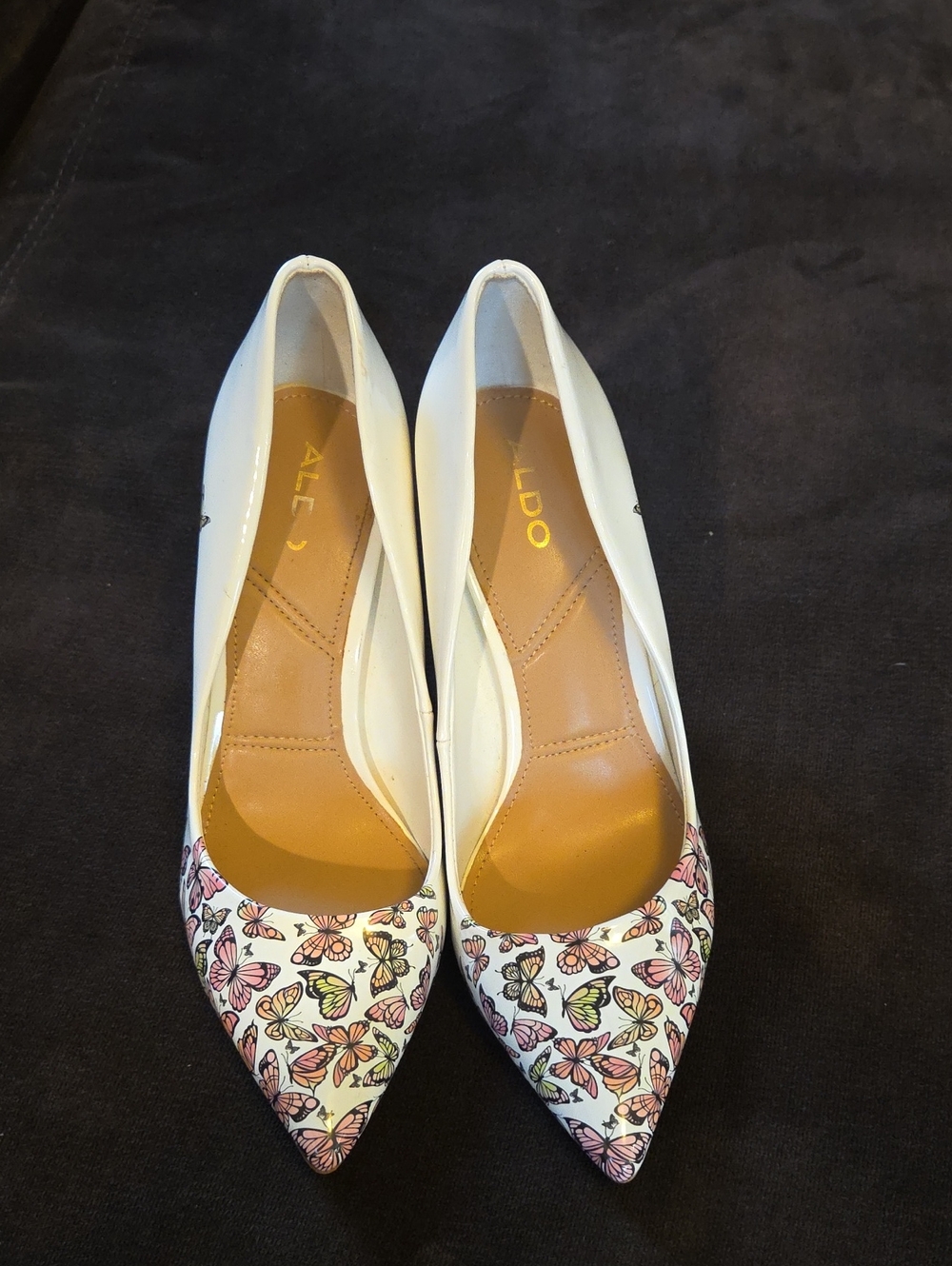 Aldo White Pointed-Toe Flats with Multicolor Butterfly Pattern